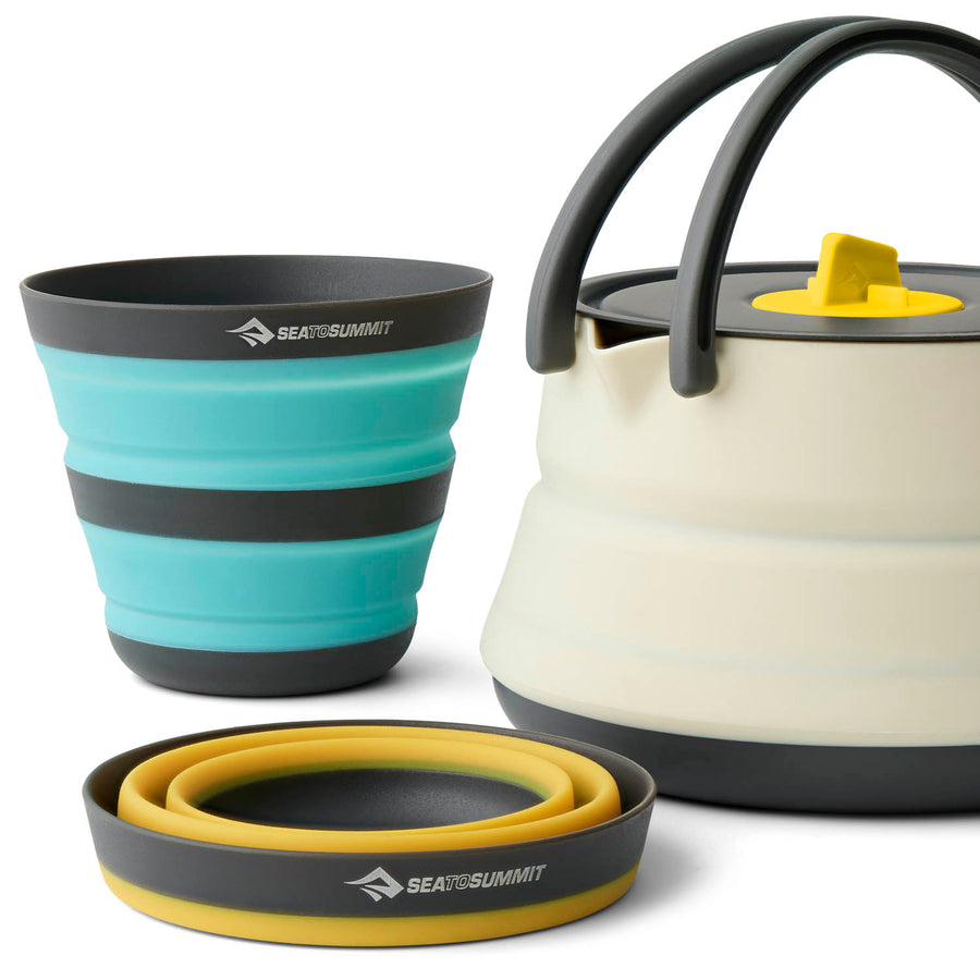 Frontier Ultralight Collapsible Kettle Cook Set with Cups (Like New)